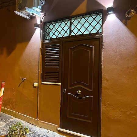 Casa San Gennaro 33A Apartment Naples Luaran gambar