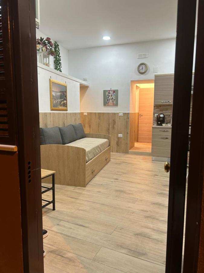 Casa San Gennaro 33A Apartment Naples Luaran gambar
